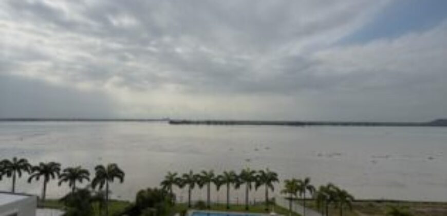 Impecable Departamento de 3 Dorm, con Vista Al Río en Venta, Blue Bay, Isla Mocoli