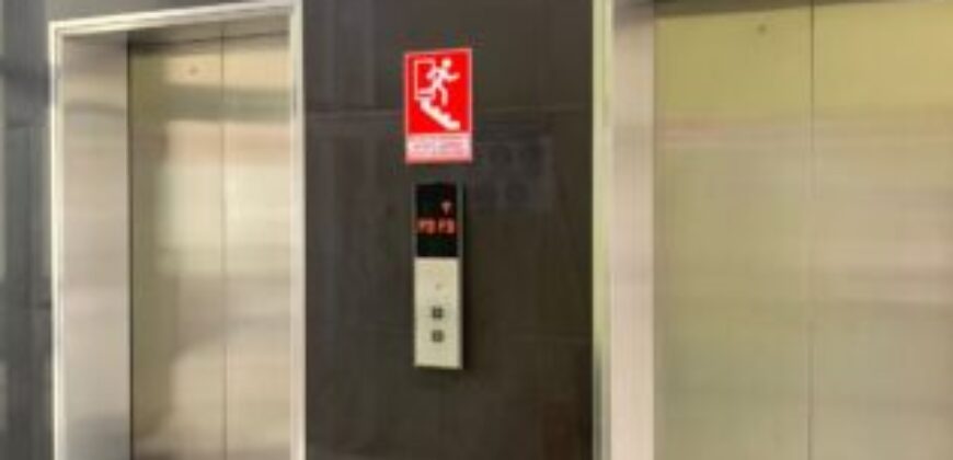 Oficina de 76 m² en Alquiler, en Parque Empresarial Colon