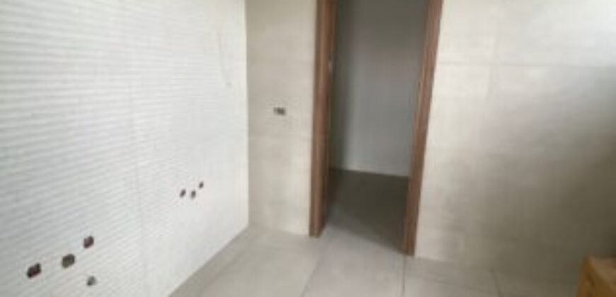 Casa de 4 Dorm. por Estrenar en Preventa – Urb. Aires Norte