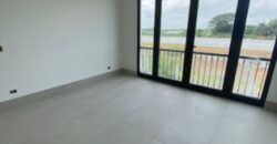 Casa de 4 Dorm. por Estrenar en Preventa – Urb. Aires Norte