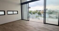 Impecable y Moderna Casa de Estreno de 3 Dorm., Isla Mocoli