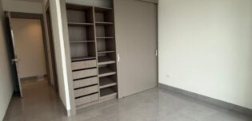 En Alquiler Departamento de 3 Dorm Vista Al Río en Urb. Manglero Two, Km 2.5 Vía Samborondón