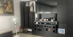Amplia Casa de 4 Dorm., en Venta en Los Ceibos