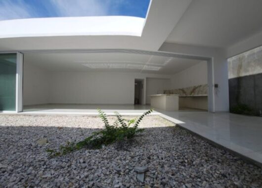 Estrena Casa de 3 Dorm. en Venta en Punta Barandua a Pocos Pasos del Mar