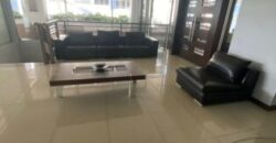 En Venta Suite de 58 m² con 1 Habitación y Parqueo, en Elite Building, Sector Mall del Sol