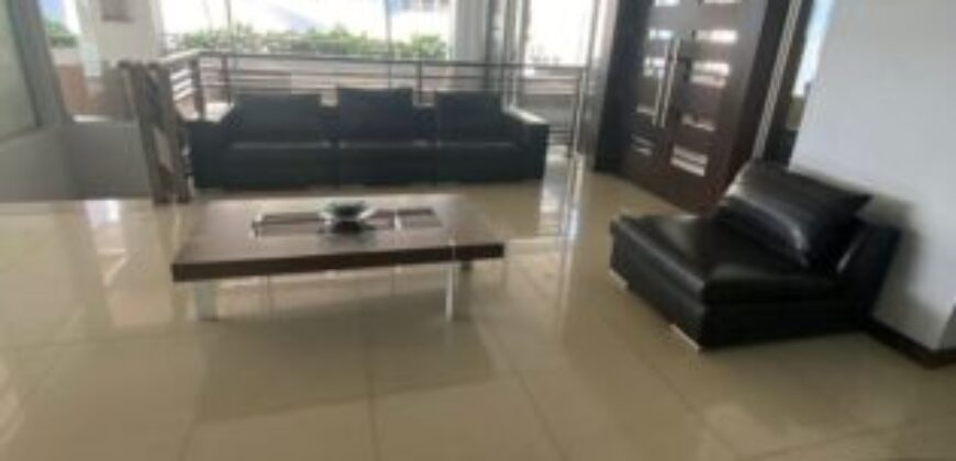 En Venta Suite de 58 m² con 1 Habitación y Parqueo, en Elite Building, Sector Mall del Sol