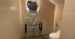 En Venta Casa con 4 Dorm. y Amplio Jardin en Puerto Azul