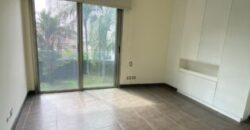 En Venta Casa con 4 Dorm. y Amplio Jardin en Puerto Azul
