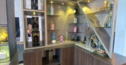 En Venta o Alquiler Amplio Departamento de 3 Dorm Remodelado en Planta Alta en Km. 5 Vía Samborondon
