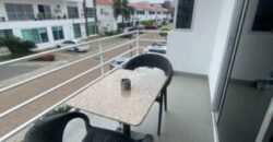 En Venta o Alquiler Amplio Departamento de 3 Dorm Remodelado en Planta Alta en Km. 5 Vía Samborondon