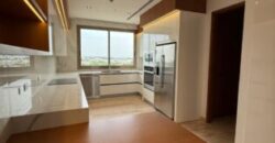 Penthouse de Dos Niveles con Terraza y Piscina Privada, 3 Dorm. – Urb. Sotonovo
