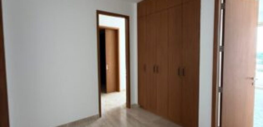 Penthouse de Dos Niveles con Terraza y Piscina Privada, 3 Dorm. – Urb. Sotonovo