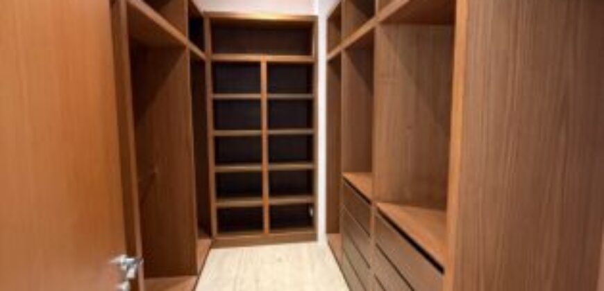 Penthouse de Dos Niveles con Terraza y Piscina Privada, 3 Dorm. – Urb. Sotonovo