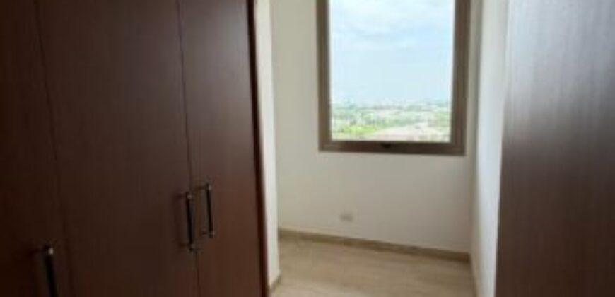 Penthouse de Dos Niveles con Terraza y Piscina Privada, 3 Dorm. – Urb. Sotonovo
