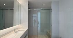 Penthouse de Dos Niveles con Terraza y Piscina Privada, 3 Dorm. – Urb. Sotonovo