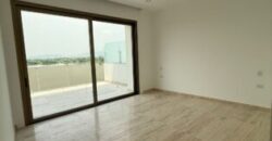 Penthouse de Dos Niveles con Terraza y Piscina Privada, 3 Dorm. – Urb. Sotonovo