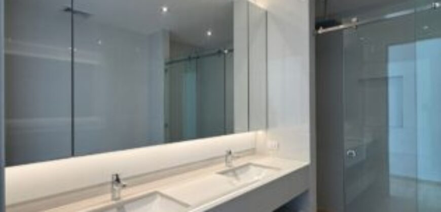 Penthouse de Dos Niveles con Terraza y Piscina Privada, 3 Dorm. – Urb. Sotonovo