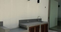 Penthouse de Dos Niveles con Terraza y Piscina Privada, 3 Dorm. – Urb. Sotonovo