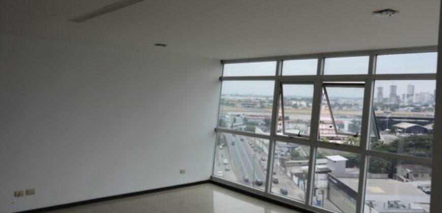 En Venta Suite de 58 m² con 1 Habitación y Parqueo, en Elite Building, Sector Mall del Sol