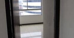 En Venta Suite de 58 m² con 1 Habitación y Parqueo, en Elite Building, Sector Mall del Sol