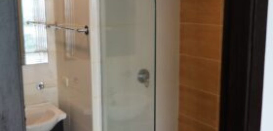En Venta Suite de 58 m² con 1 Habitación y Parqueo, en Elite Building, Sector Mall del Sol