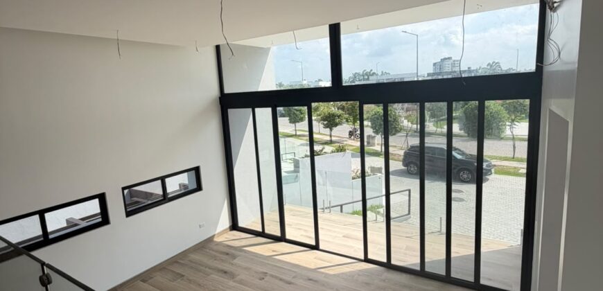 Isla Mocolí  Casa en venta 🔑 Impecable de estreno  Excelentes acabados 👌