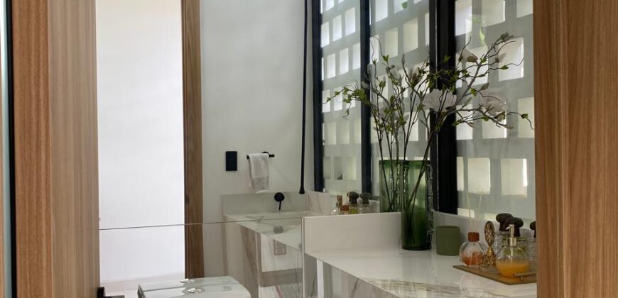 Lujo y Comodidad Casa en Venta – Samborondon Km 9