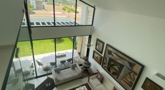 Lujo y Comodidad Casa en Venta – Samborondon Km 9