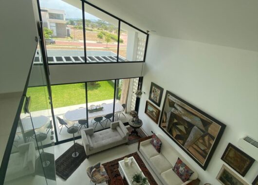 Lujo y Comodidad Casa en Venta – Samborondon Km 9