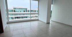 Departamento en venta con vista al lago  Penthouse – Isla Mocolí