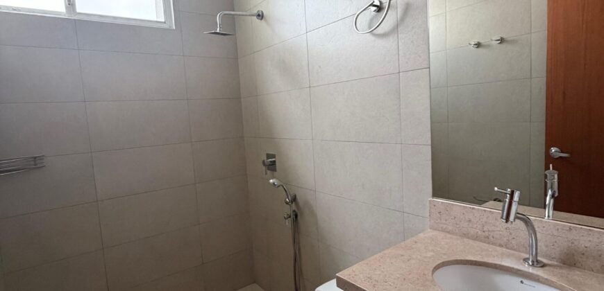 Departamento en venta con vista al lago  Penthouse – Isla Mocolí