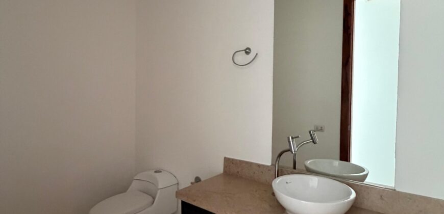 Departamento en venta con vista al lago  Penthouse – Isla Mocolí