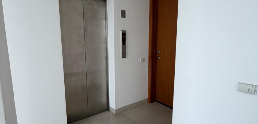Departamento en venta con vista al lago  Penthouse – Isla Mocolí