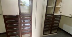 En Venta Casa con 4 Dorm. y Amplio Jardin en Puerto Azul