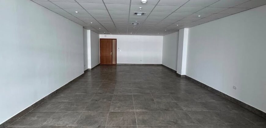 Oficina en Alquiler — Arcos Plaza