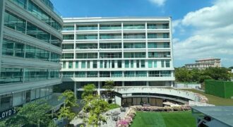 Oficina en Alquiler — Arcos Plaza