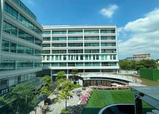 Oficina en Alquiler — Arcos Plaza